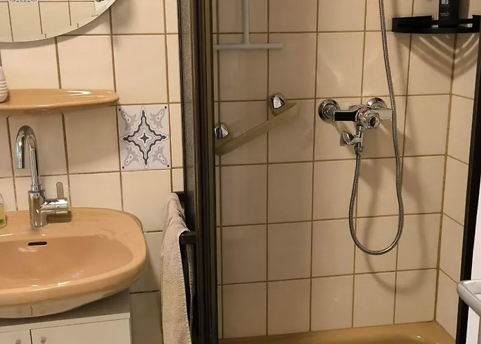 264 Gemuetliche In *